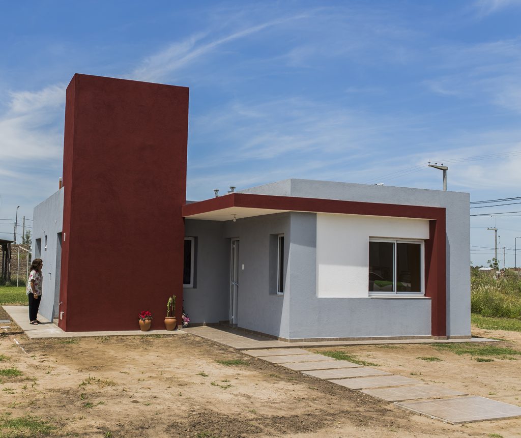 Adjudican obras varias en una vivienda del Pro.Coo.Mu. Vi.