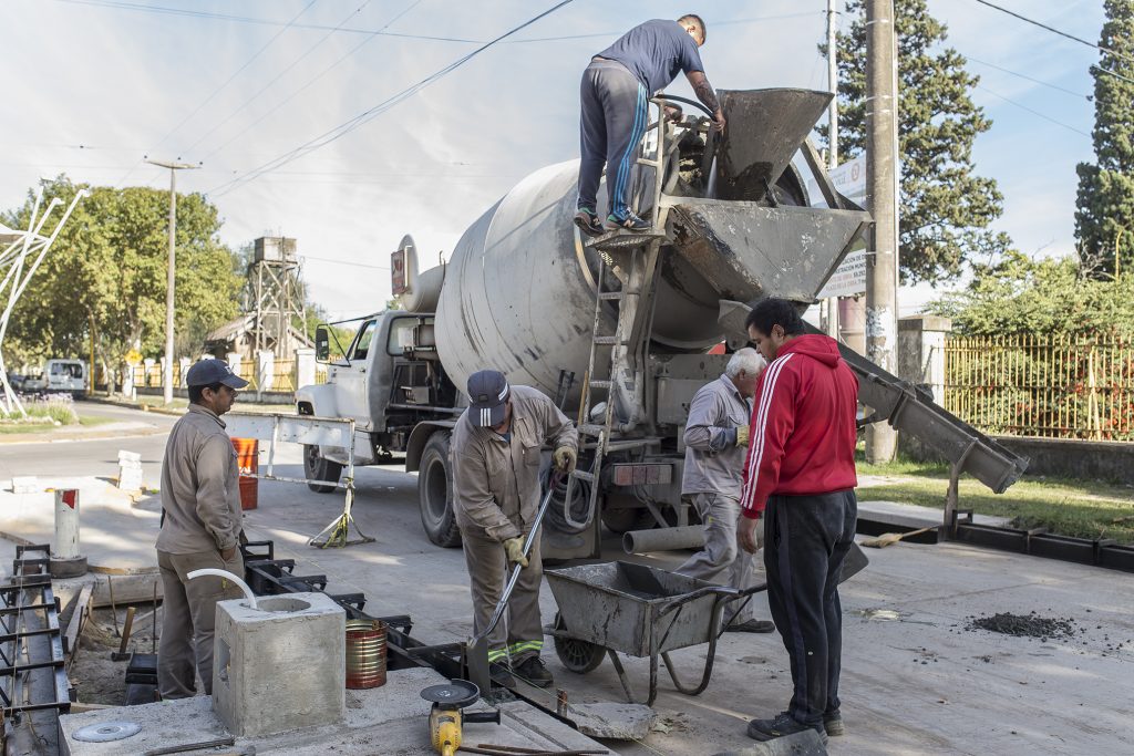 Ultimando detalles en la obra de calle Ortiz Herrera.