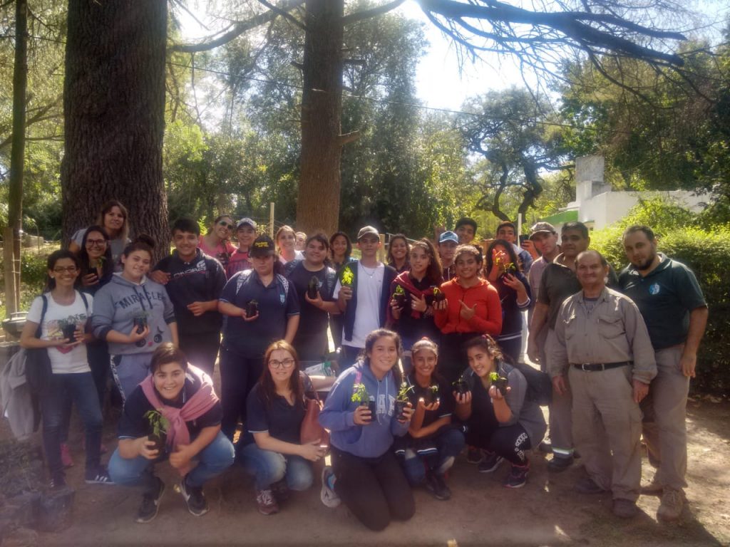 Prosiguen las visitas guiadas de estudiantes al Parque Tau.