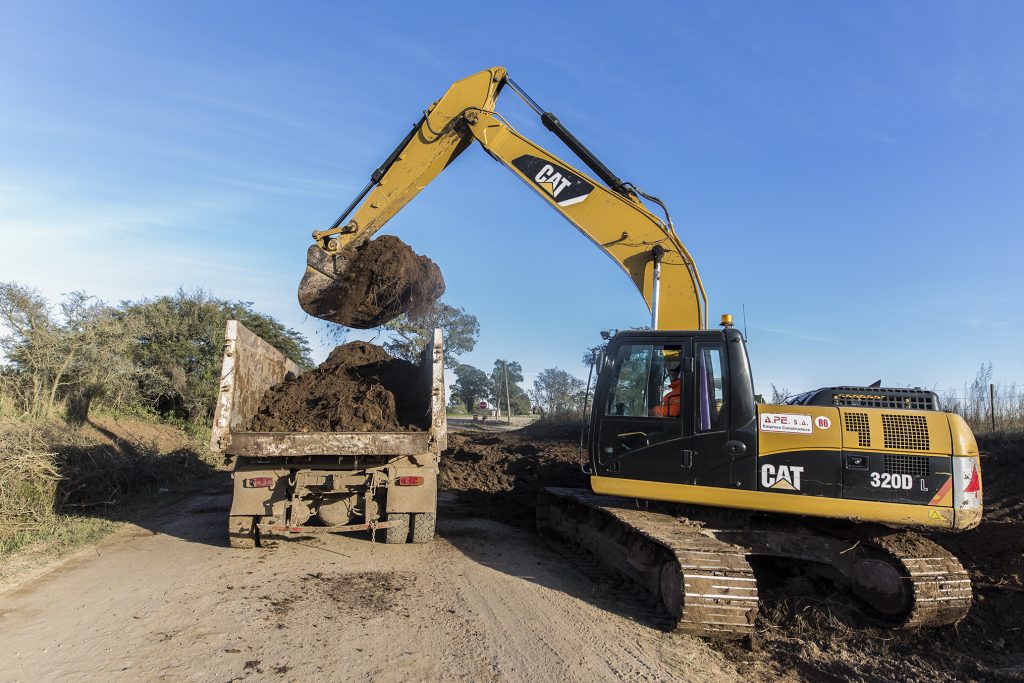 Se inició la obra de acceso a la circunvalación por calle Córdoba