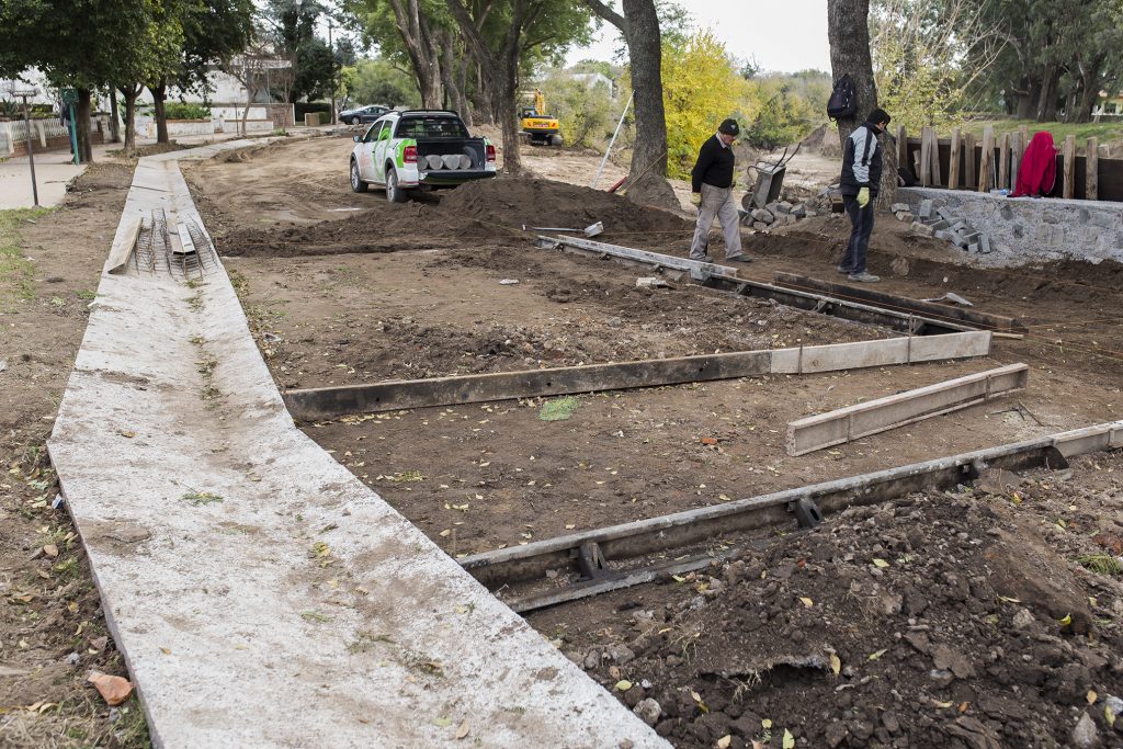 Avanzan las obras en el Paseo Tucumán.