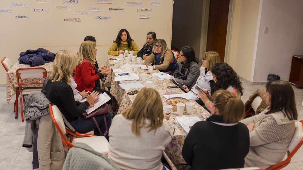 La Mesa Socioeducativa promociona actividades saludables para los jóvenes.