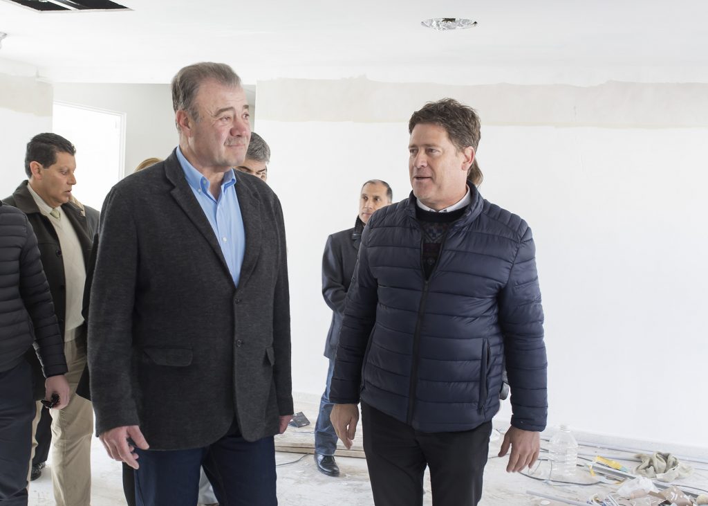 El ministro de Salud de la provincia y el intendente recorrieron las obras del Hospital