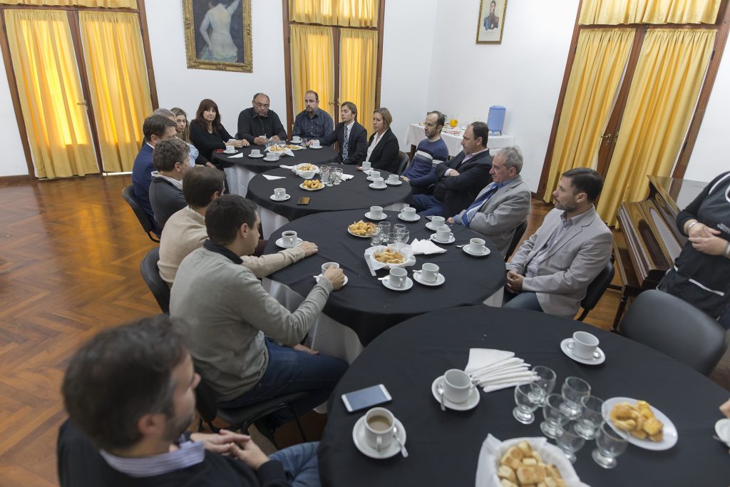 El Intendente se reunió con industriales en compañía del subsecretario de lechería de la nación