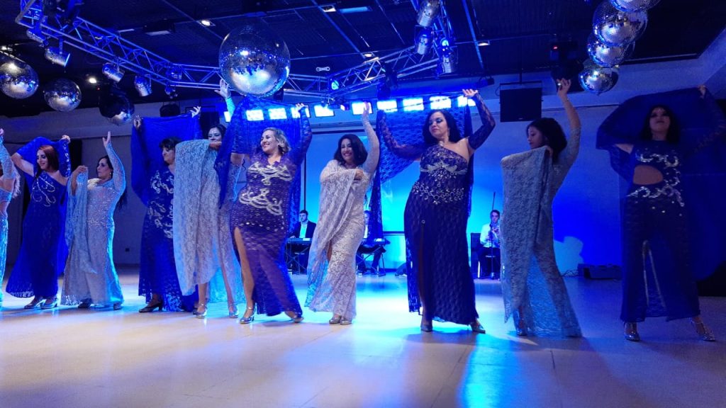 Mara Saleh reunió a grandes bailarinas en un espectáculo de gran nivel.