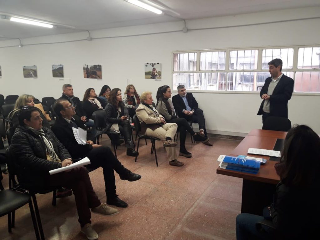 Reunión de la mesa de enlace para prevenir adicciones en el sector privado.