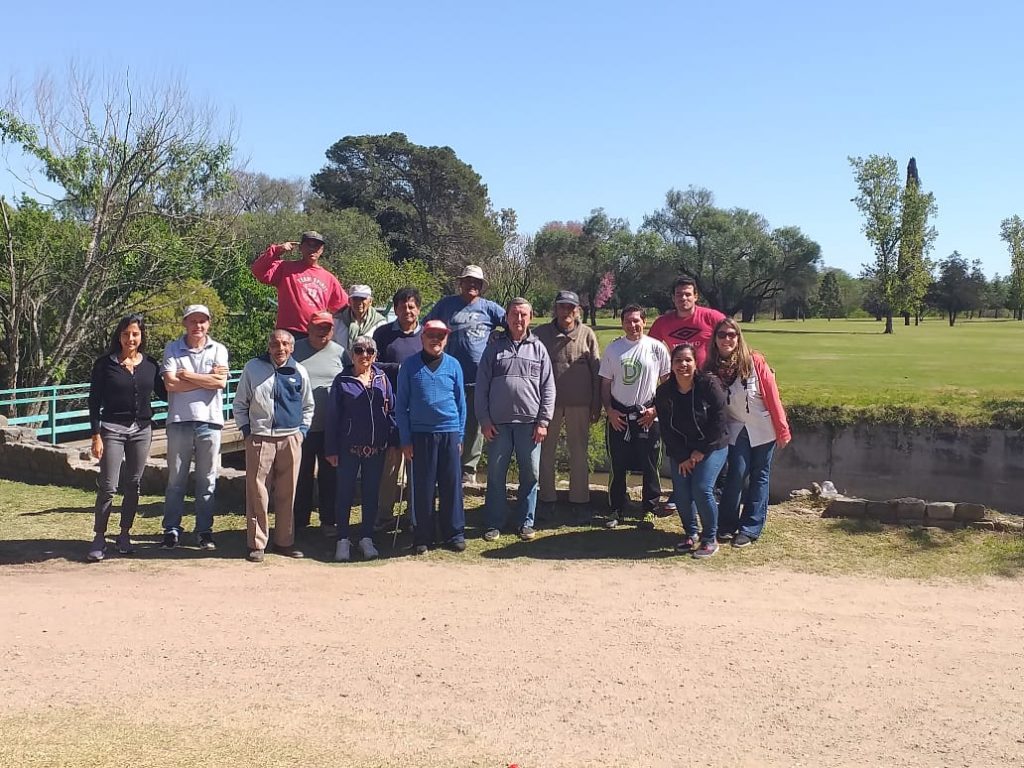 Los asistentes al Hogar de Día disfrutaron de una jornada al aire libre.