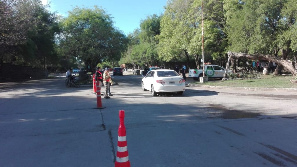 Controles de tránsito con retenciones de motocicletas.