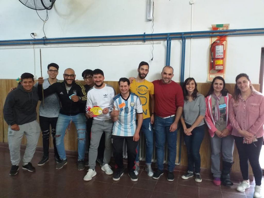 Egresados de un nuevo curso de Manipulador de Alimentos.