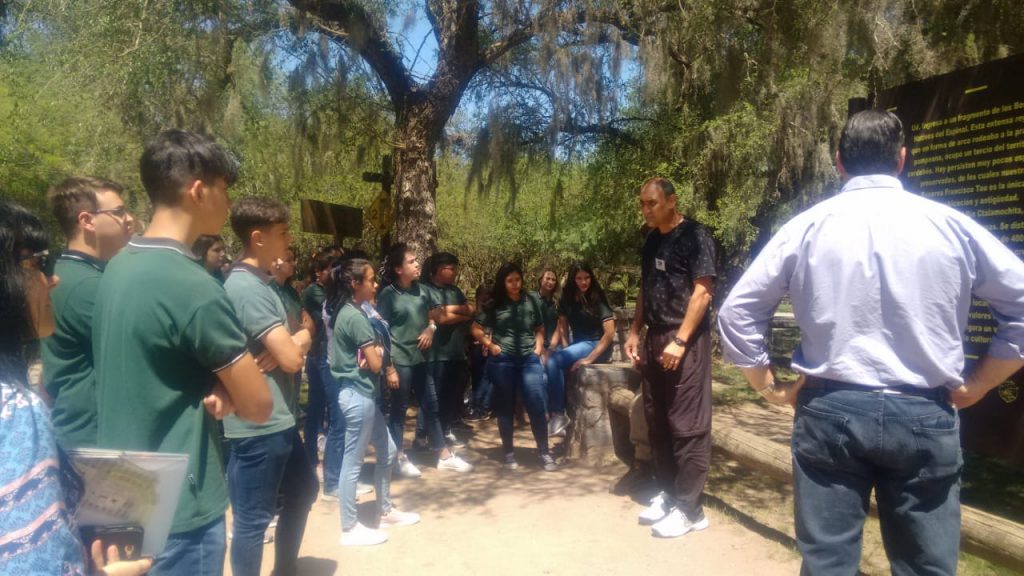 Alumnos de la localidad de Sacanta visitaron el Parque Tau