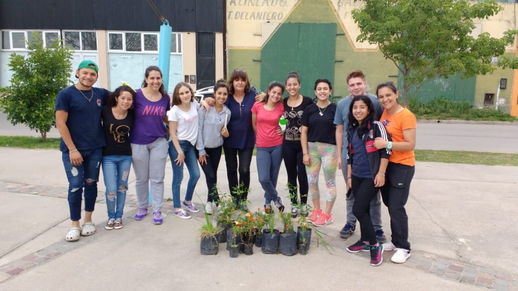 Apoyo municipal a interesante proyecto de alumnos del ex Nacional en la Plaza de los Niños