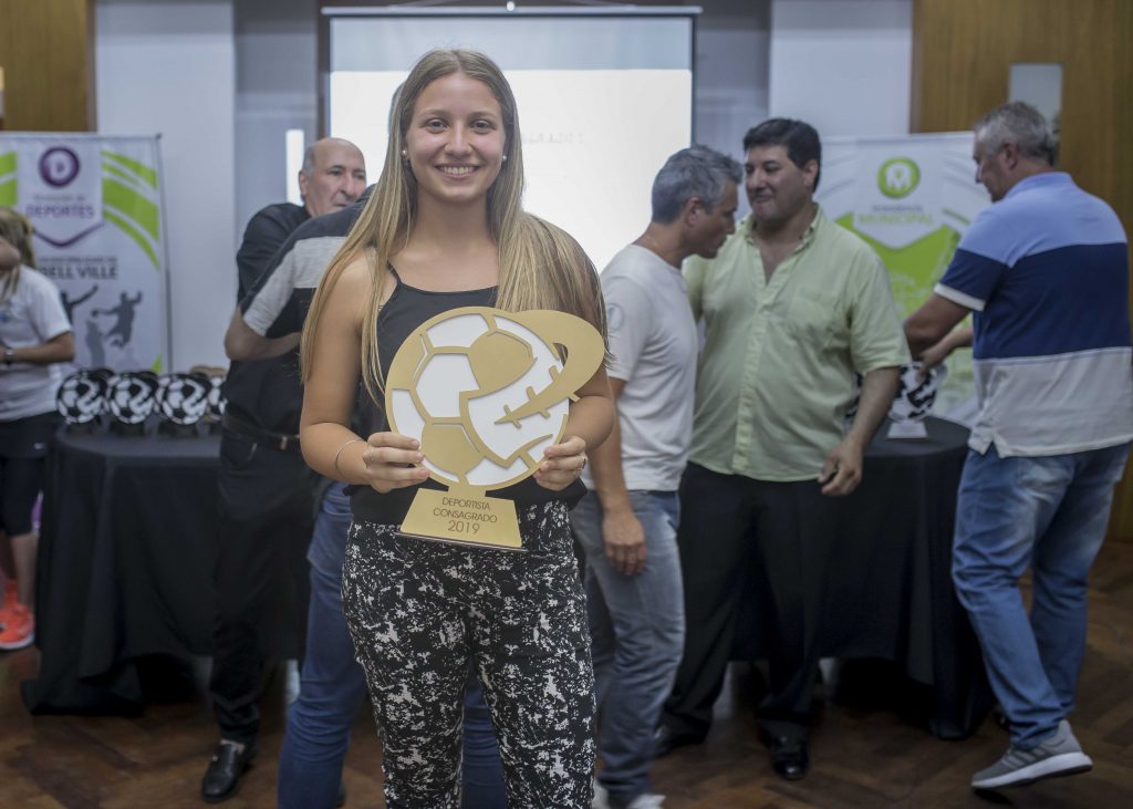 Catalina Rochaix se llevó la distinción máxima de Consagrados 2019.