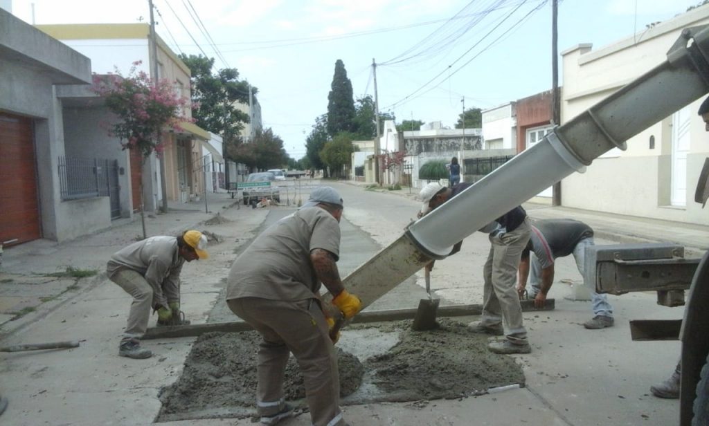 Reparación de calle Mármol entre el 0 y el 100.