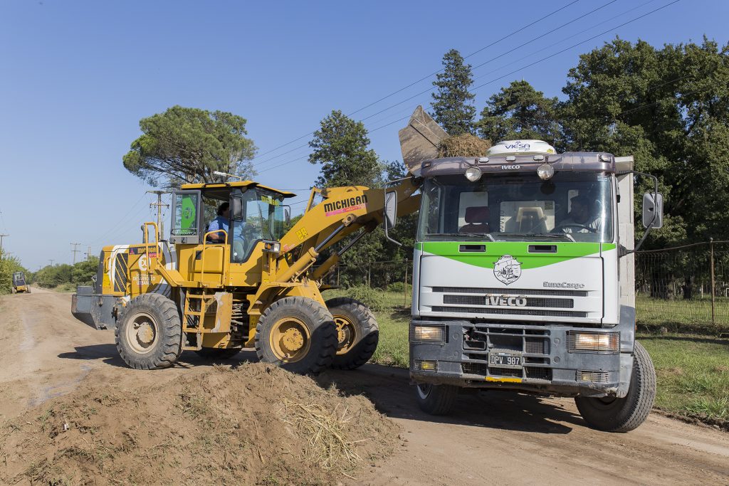 Continuidad en los arreglos de calles de tierra.