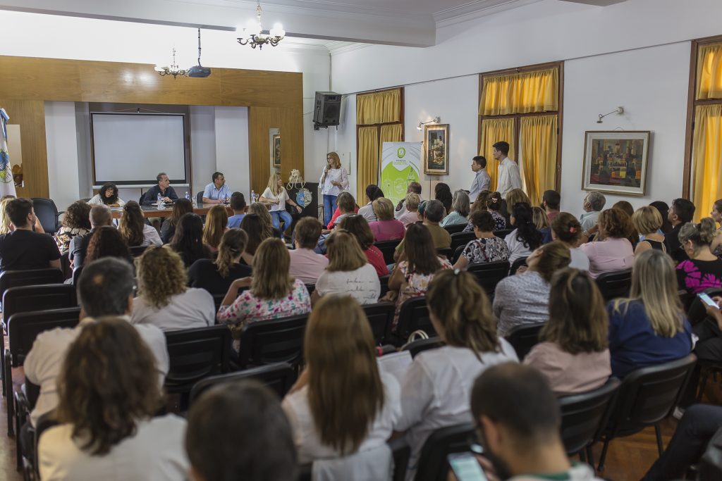 Reunión de la mesa socioeducativa ampliada.