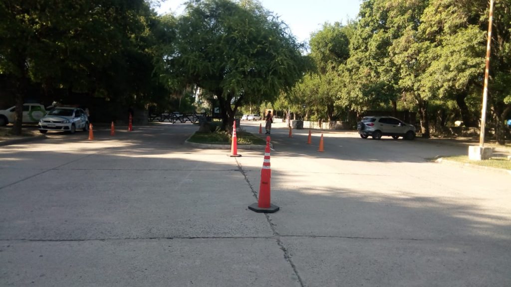 En controles de tránsito se retuvo una motocicleta con caño de escape libre.