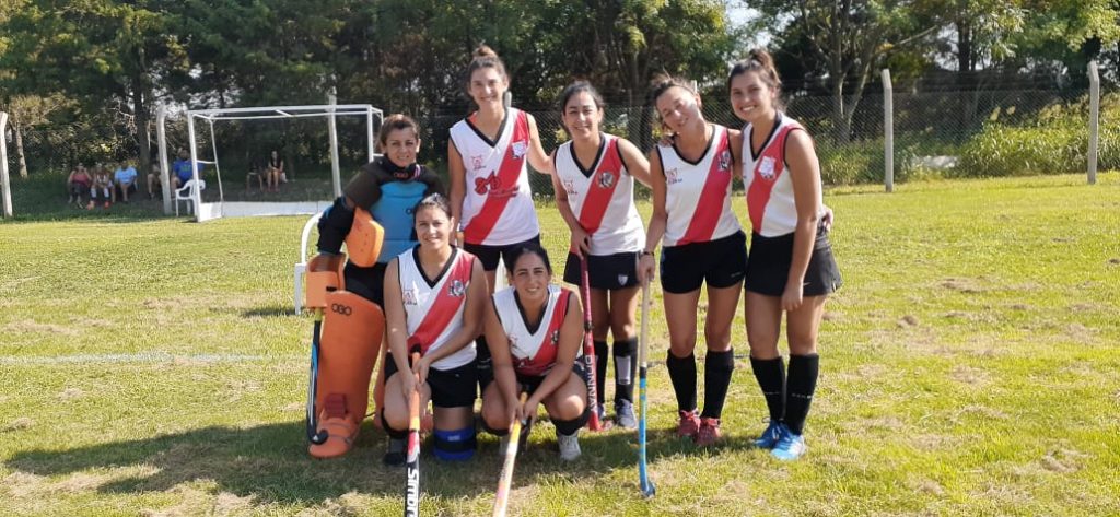 Hockey por el Día de la Mujer