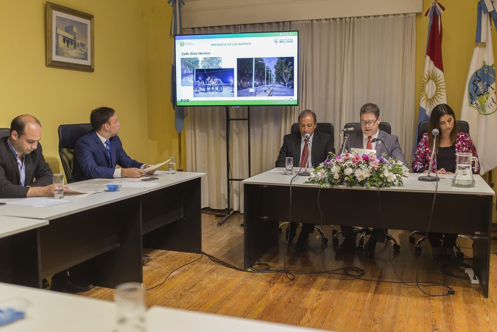 El Dr. Briner pronunció su mensaje anual en el Concejo Deliberante local