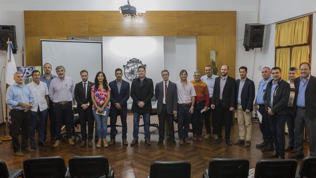 Reunión de Defensa Civil y Justicia por emergencia sanitaria.     