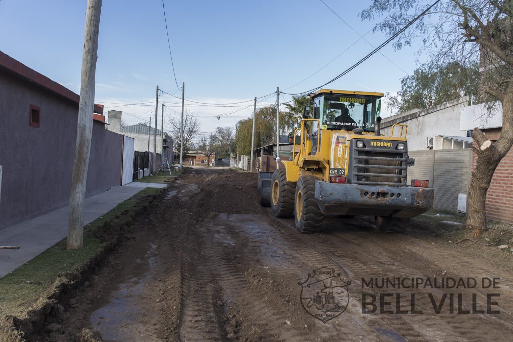 Hoy se inició la obra de cordón cuneta en Pasaje Rojas.