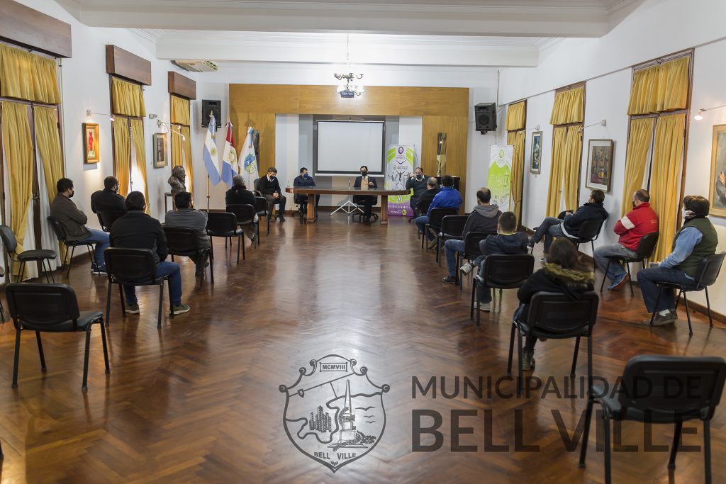 El COE local inició una serie de reuniones con transportistas y comerciantes por la emergencia sanitaria