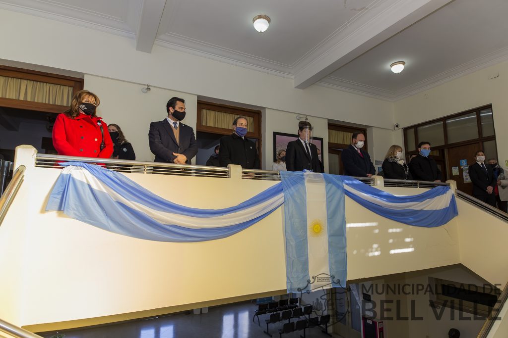 Se conmemoró el 204º Aniversario de la Independencia.