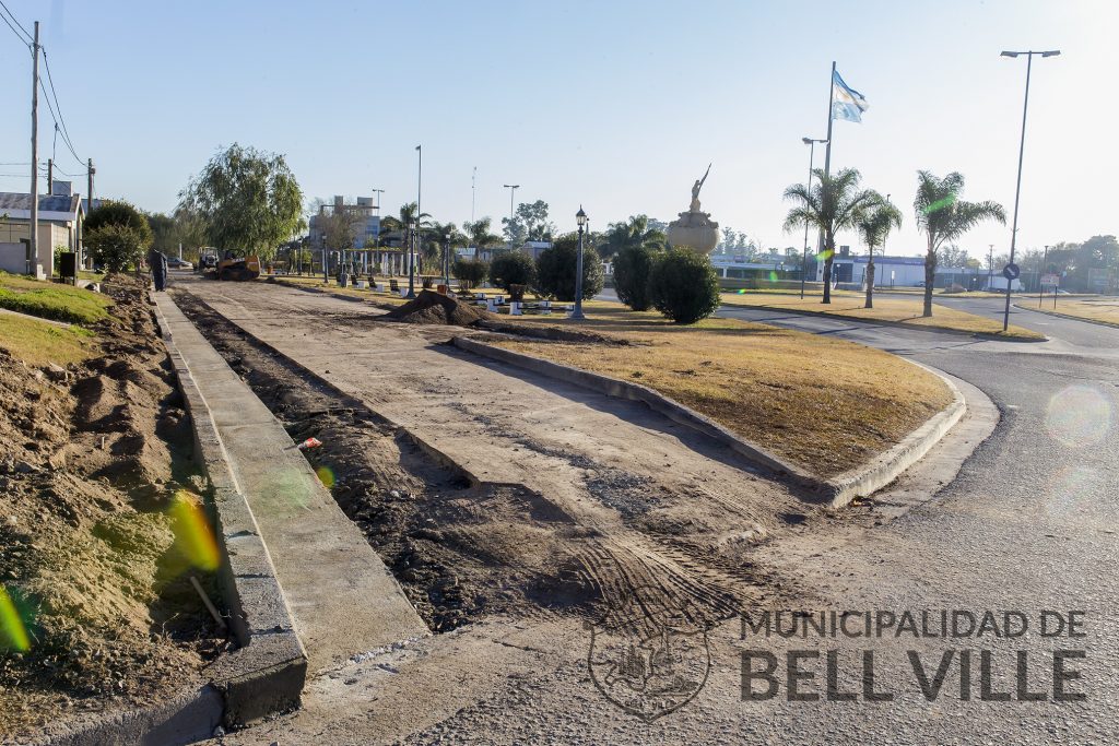 Compactación de calles y obra de cordón cuneta.