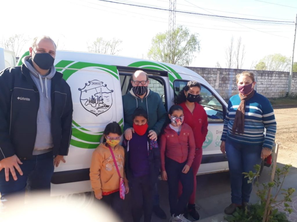 El domingo se entregó leche chocolatada y facturas por el Día del Niño en los Merenderos.