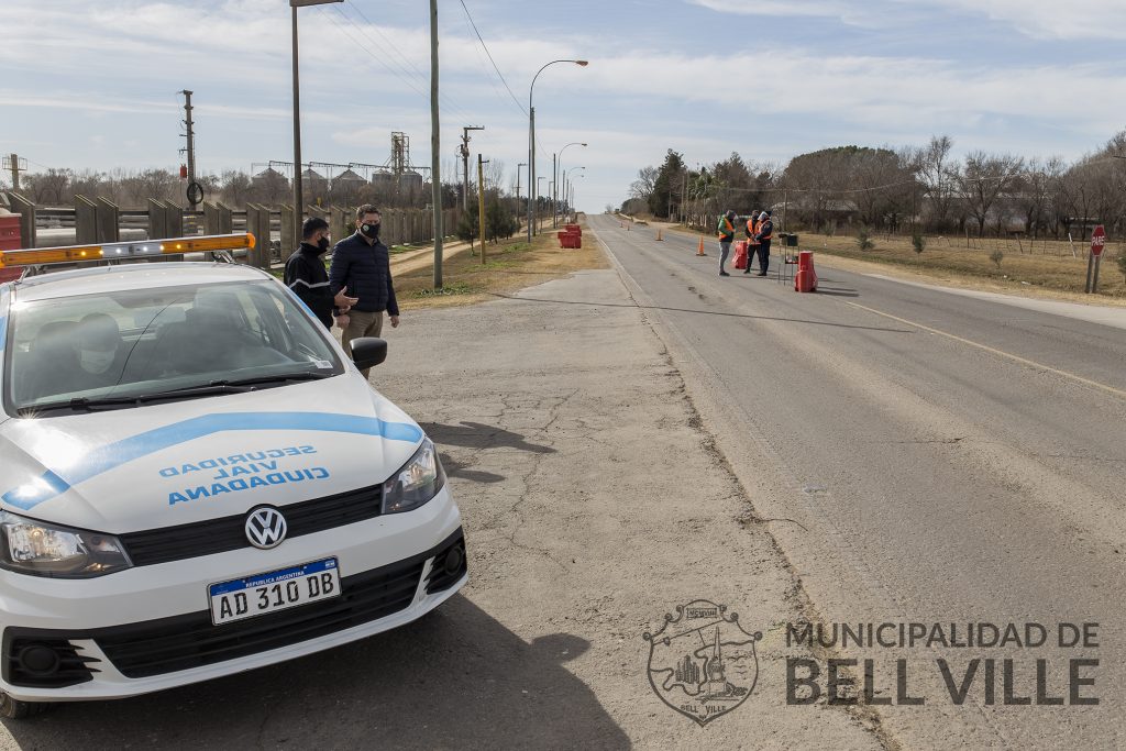 Para movilizarse dentro de la ciudad no hace falta permiso de circulación, pero si es obligatorio el uso de barbijo.