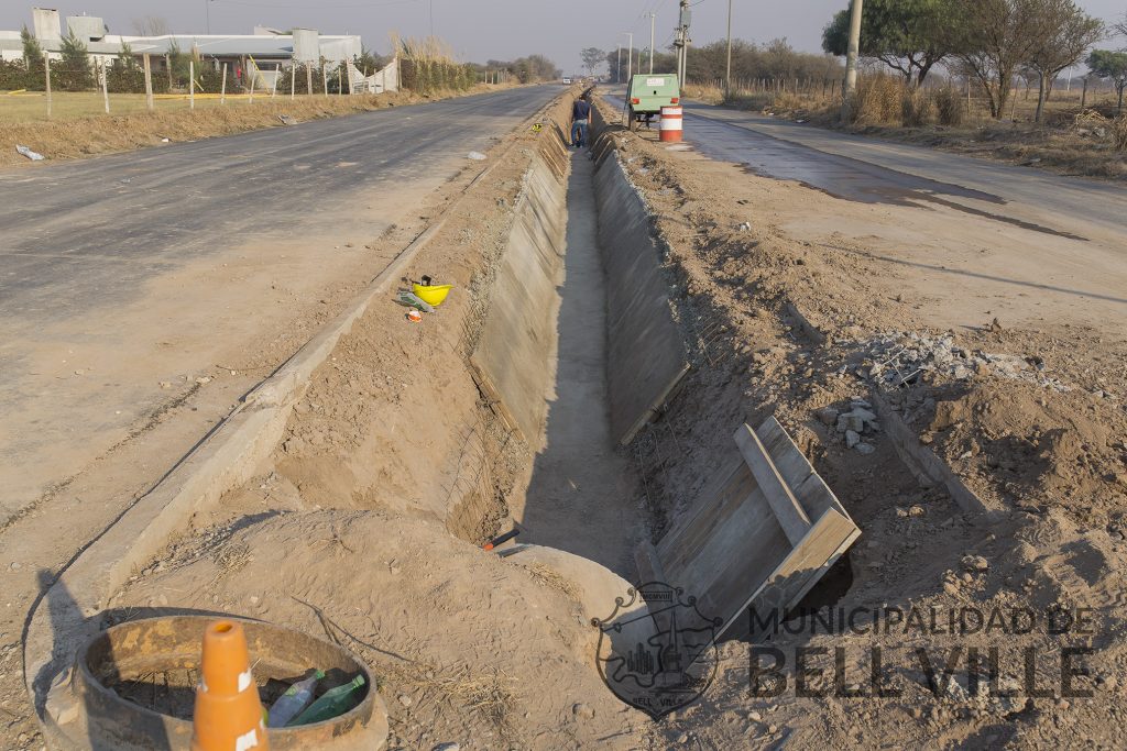 Avances en el acceso Oeste de la ciudad.