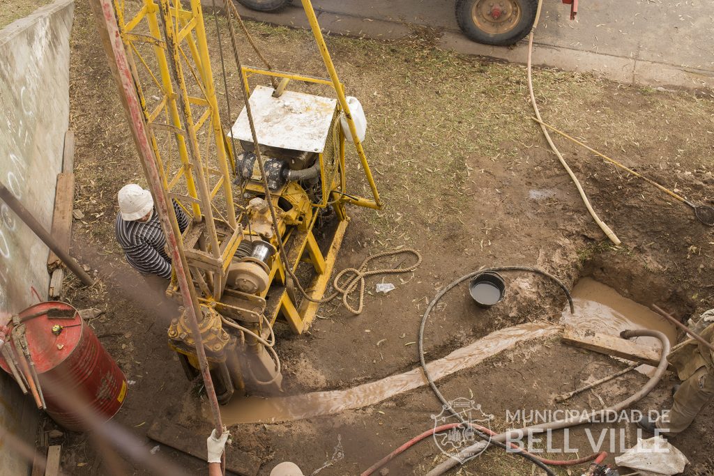 Comenzó el estudio de suelo para el futuro puente de la Avenida Güemes.