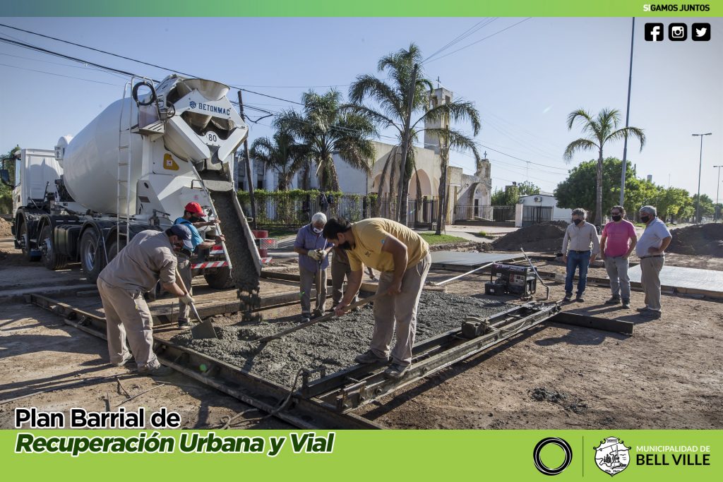 Comenzó el nuevo hormigonado de la bocacalle de Lamadrid y bulevar Eva Perón.