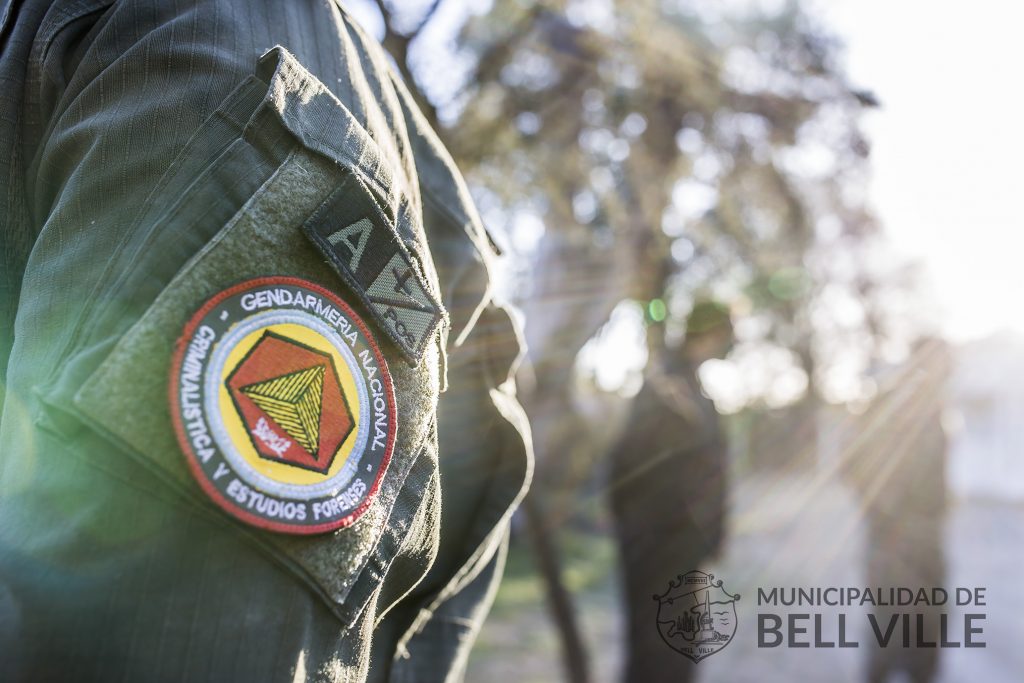La Municipalidad y la Asociación Güemesiana saludaron a Gendarmería Nacional en su día.