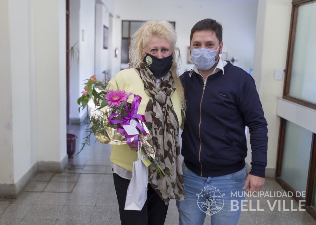 Con el plan de alfabetización municipal egresó otro agente.