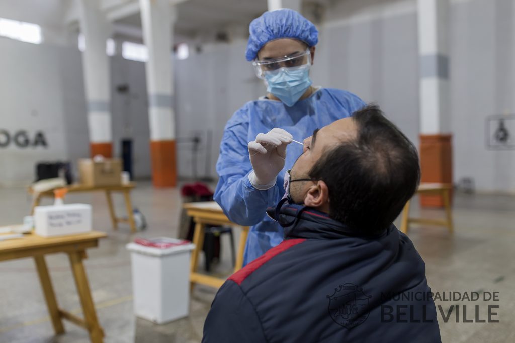 Con el apoyo de la comunidad, las bajas de contagios de Covid-19 alcanzaron un 75%.