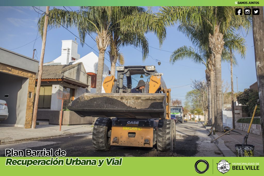 Continuidad del bacheo de calles con asfalto.