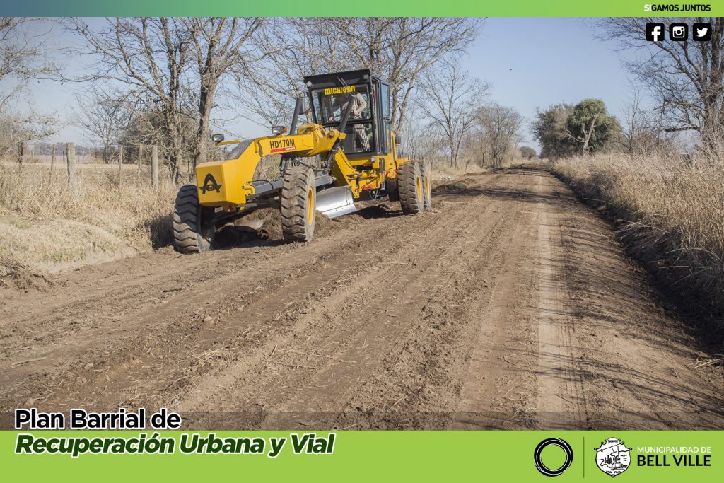 Reparación de la calle Chubut camino a las lagunas sanitarias.