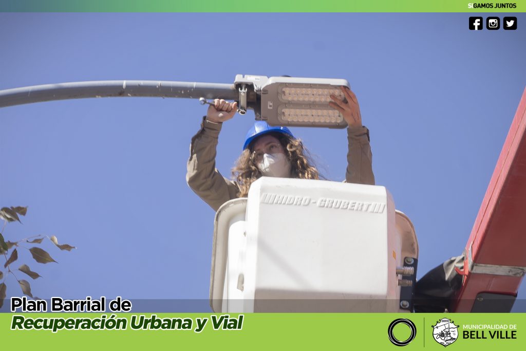 Ya se nota una sensible mejora en la iluminación pública en calles de la ciudad.