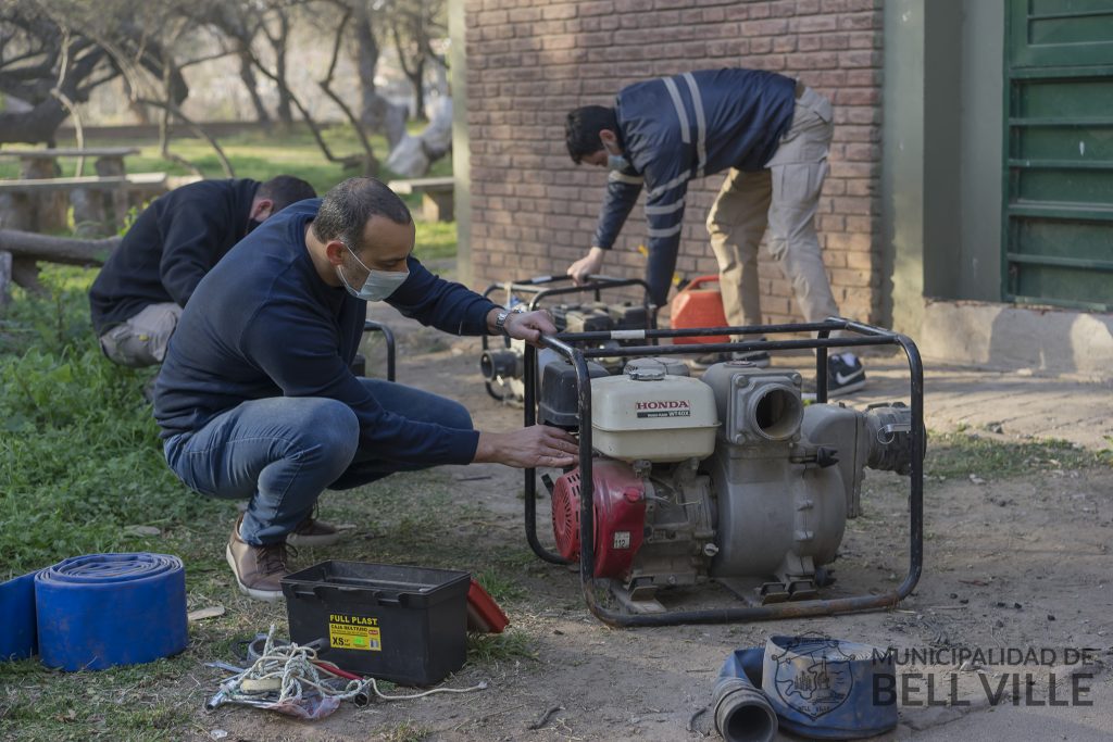 Mantenimiento de maquinaria municipal ante situaciones de emergencia por anegamientos