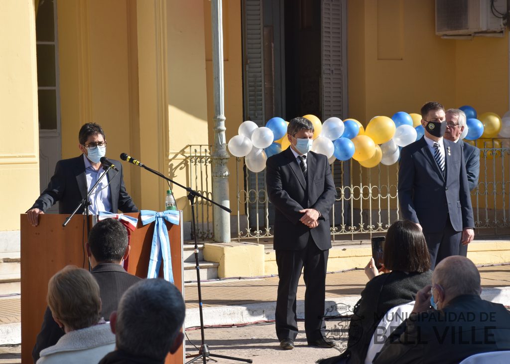 El ministro de Salud anunció la refuncionalización del hospital local.