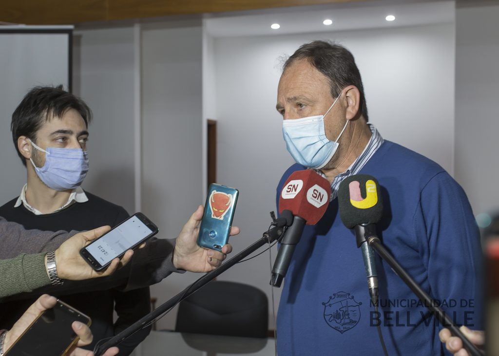 Apertura de calles en la zona Oeste de la ciudad