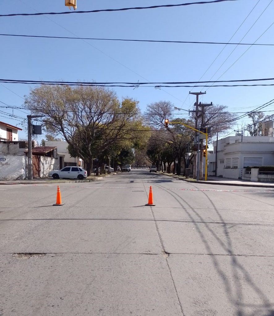 Por recambio de luminarias, el Puente Frondizi se cerrará momentáneamente a las 13:30 hs.