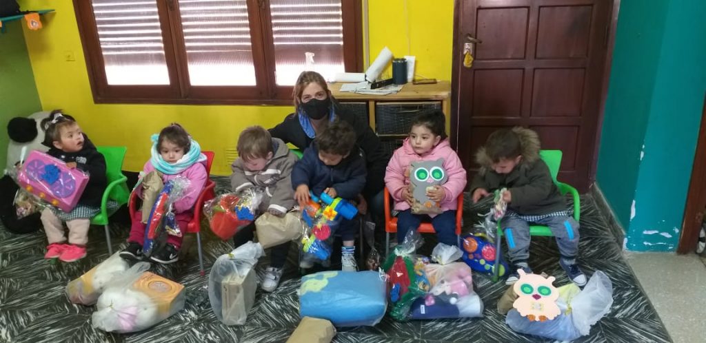 La Casa del Niño rodeada de solidaridad.