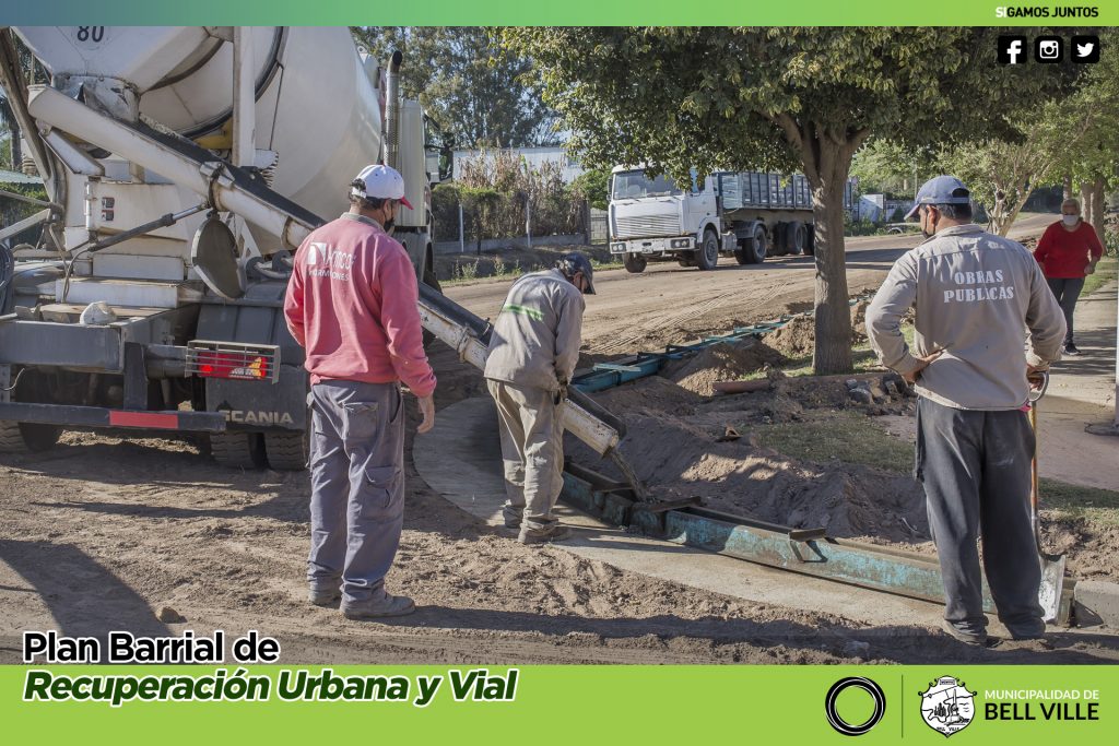 Importantes avances en la construcción de cordón cuneta de calle Perito Moreno