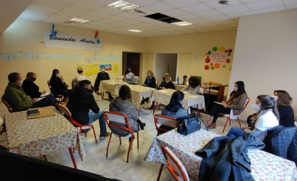 Presencialidad y acompañamiento de alumnos fue tratado por las Mesa Socio-educativa y sanitaria.