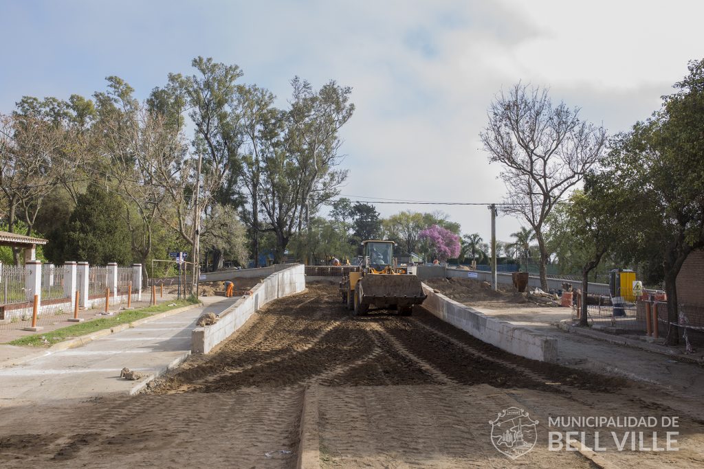 Se avanza en la obra del futuro puente de avenida Güemes