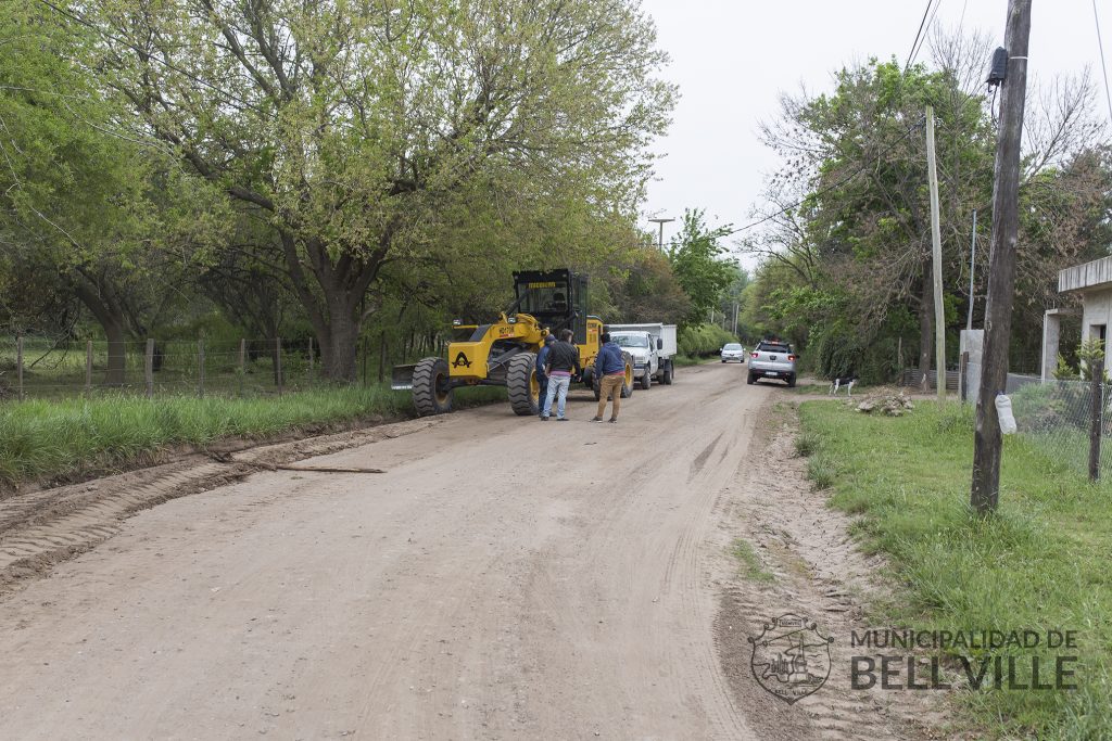 En barrio Solares del Tercero se están reparando las calles