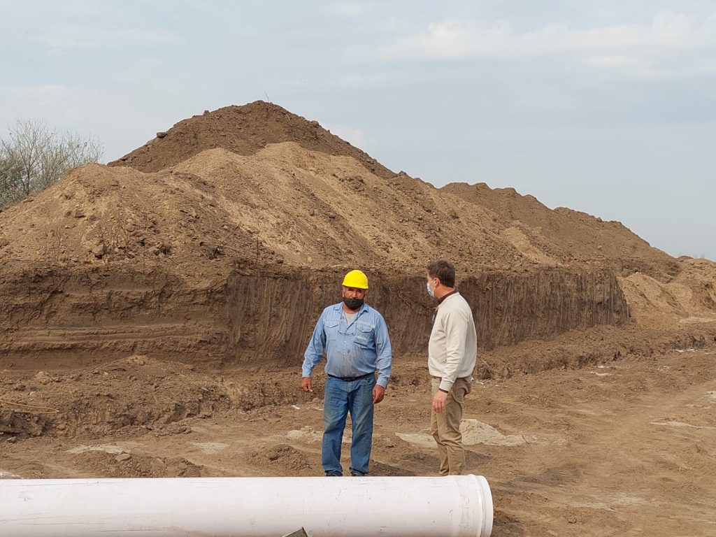 El intendente visitó la obra de la planta de clorado en lagunas sanitarias.