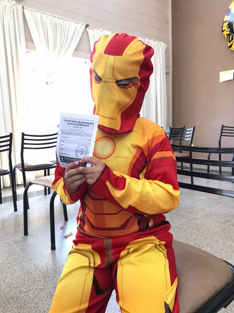Héroes y piratas también se vacunan contra el Covid 19