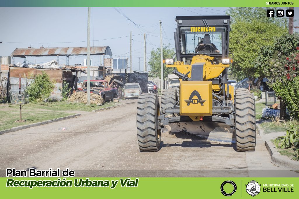 Se continúa con la reparación de calles de tierra.